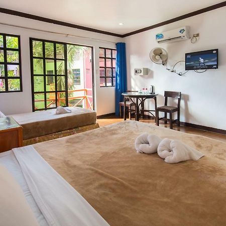 The Club Ten Beach Resort Boracay Balabag  Buitenkant foto