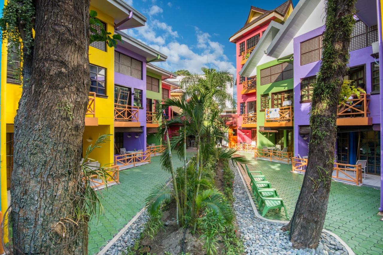 The Club Ten Beach Resort Boracay Balabag  Buitenkant foto