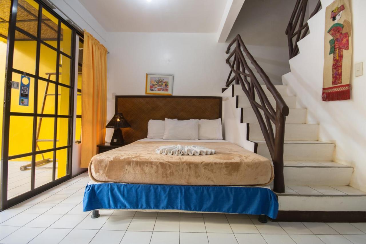 The Club Ten Beach Resort Boracay Balabag  Buitenkant foto